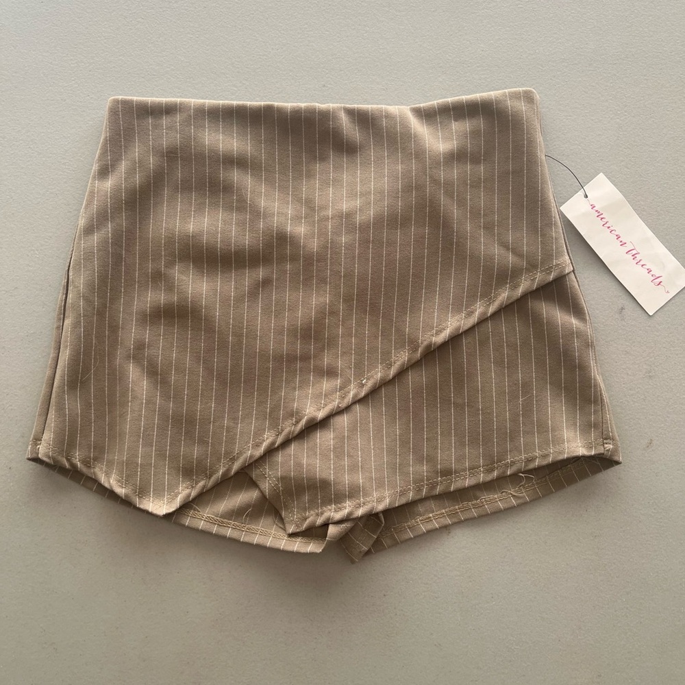 Plaid Taup Mini Skort Size Small